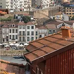Guestready - Modern Duplex, Neo-classical Building Dom wakacyjny Porto