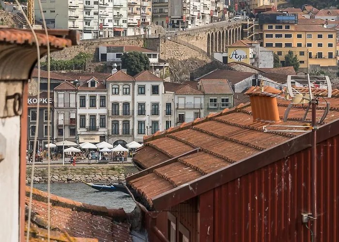 Guestready - Modern Duplex, Neo-classical Building Casa vacanze Oporto