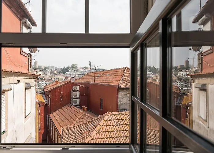 Hébergement de vacances Guestready - Modern Duplex, Neo-classical Building Oporto