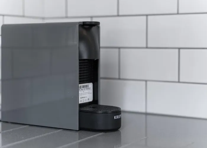 Guestready - Modern Duplex, Neo-classical Building * 포르투